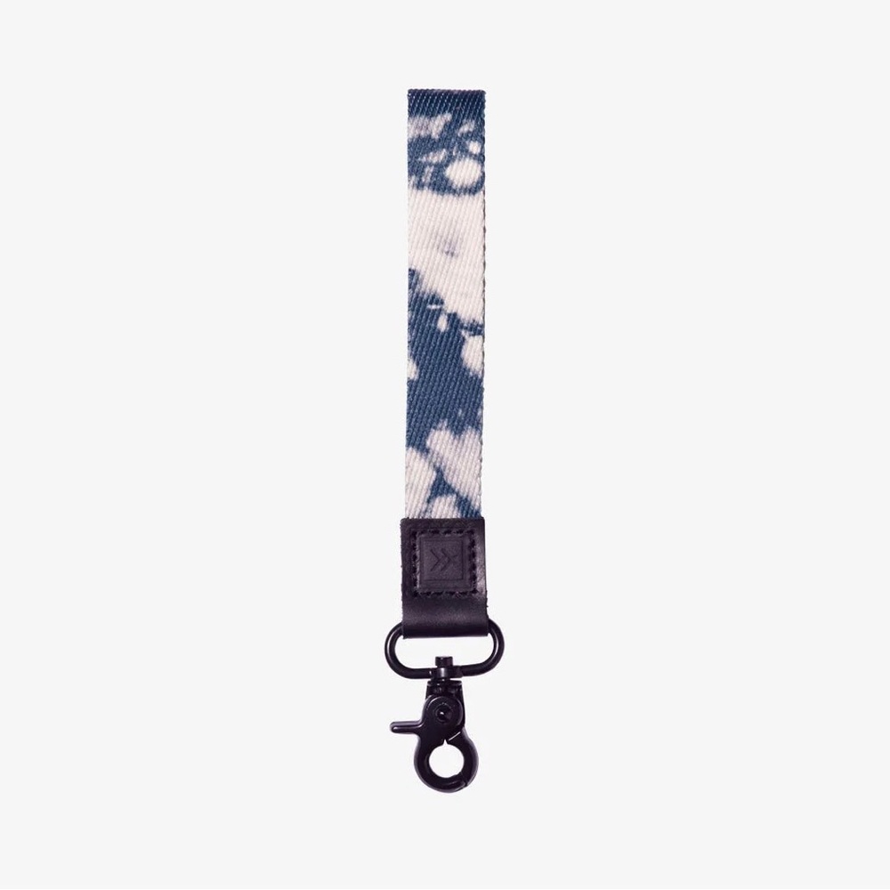 Thread Wallets Bodhi Blue Tie-dye Wrist Lanyard New NWOT